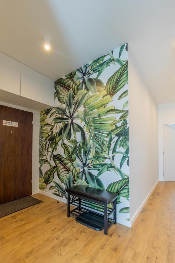 Apartment Bielany Joanny Obok Metra Warsaw